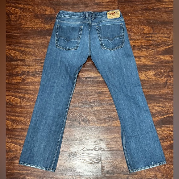 Diesel Men's 32x32 Zatiny Blue Button Fly Straight Leg Denim Jeans - Picture 2 of 10